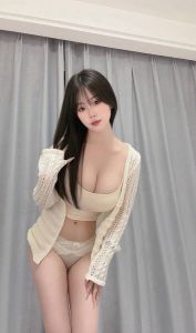 老司机 · 台江区冷白皮翘臀小御姐 (近期热门)
