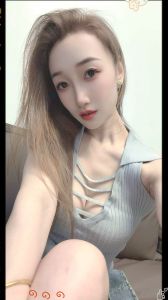 靠谱 · 大长腿御姐柒柒 (不可错过)
