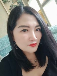 强推 · 熟女兼职英子 (精品推荐)