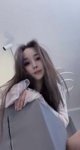 良心 · 骨感美女可舌吻-真实靠谱