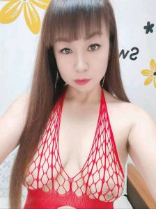 新茶 · 罗湖风骚少妇-值得体验