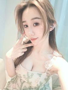 良心 · 素颜御姐桃子 (精品推荐)
