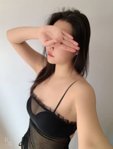 安全 · 呈贡潮喷三通服务系少妇-老司机亲测