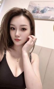 严选 · 坂田小婉-五星好评