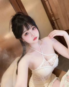 强推 · 微胖娃娃脸美女，相当不错，很润很带劲 (不可错过)