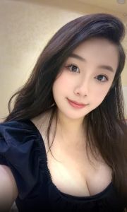 靠谱 · 新城区魅惑黑丝巨乳小姨子 (不可错过)