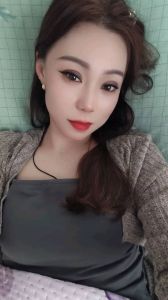 热门 · 开发区美少妇 (好评如潮)