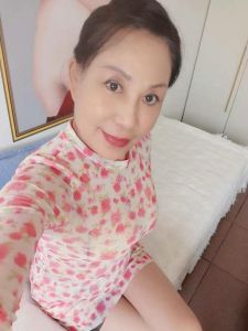 良心 · 劲松气质少妇 (近期热门)