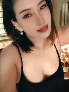 双重认证 · 白嫩大屁股性感少妇 (安全靠谱)