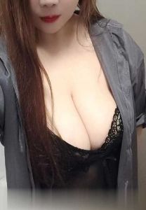 热门 · 桥西区大胸熟女