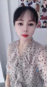 高性价比 · 风骚少妇型