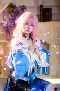 精品 · 新上的coser，各方面都不错的-懂的都懂