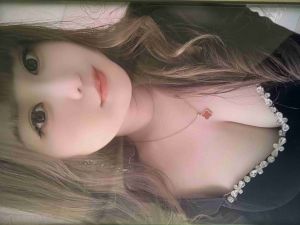 精品 · 大连少妇够劲-五星好评